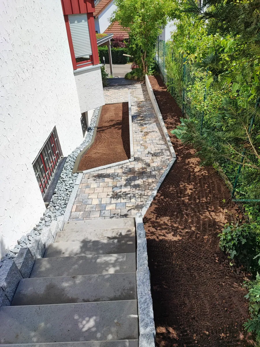 Gartenpflege von Tiefbau Nivelir – Referenzprojekt 27