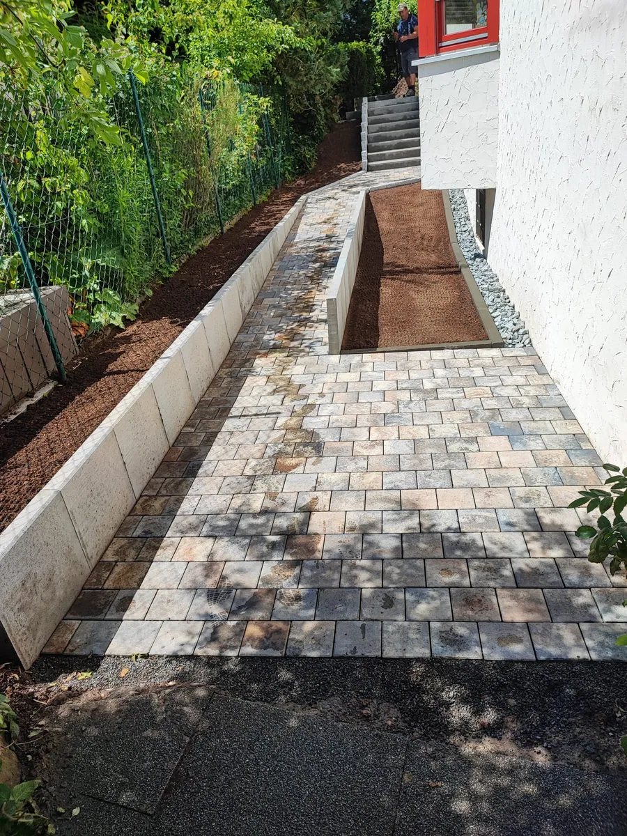 Pflasterarbeiten von Tiefbau Nivelir – Referenzprojekt 28