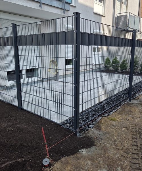 58a13abd-c65a-4d09-a809-12af898bab35